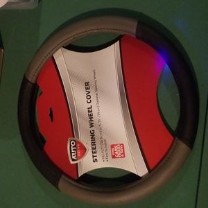 Steering wheel cover